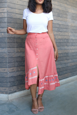 Load image into Gallery viewer, Peach Hand-Embroidered High-Low Skirt