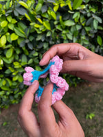 Load image into Gallery viewer, Pink tulip crochet scrunchie
