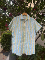 Load image into Gallery viewer, Blue Stripe Cotton Half Sleeve Men Shirt
